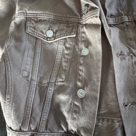 AGOLDE cropped denim jacket — NEW, never worn, excellent condition 🌟 - Picture 3 of 4